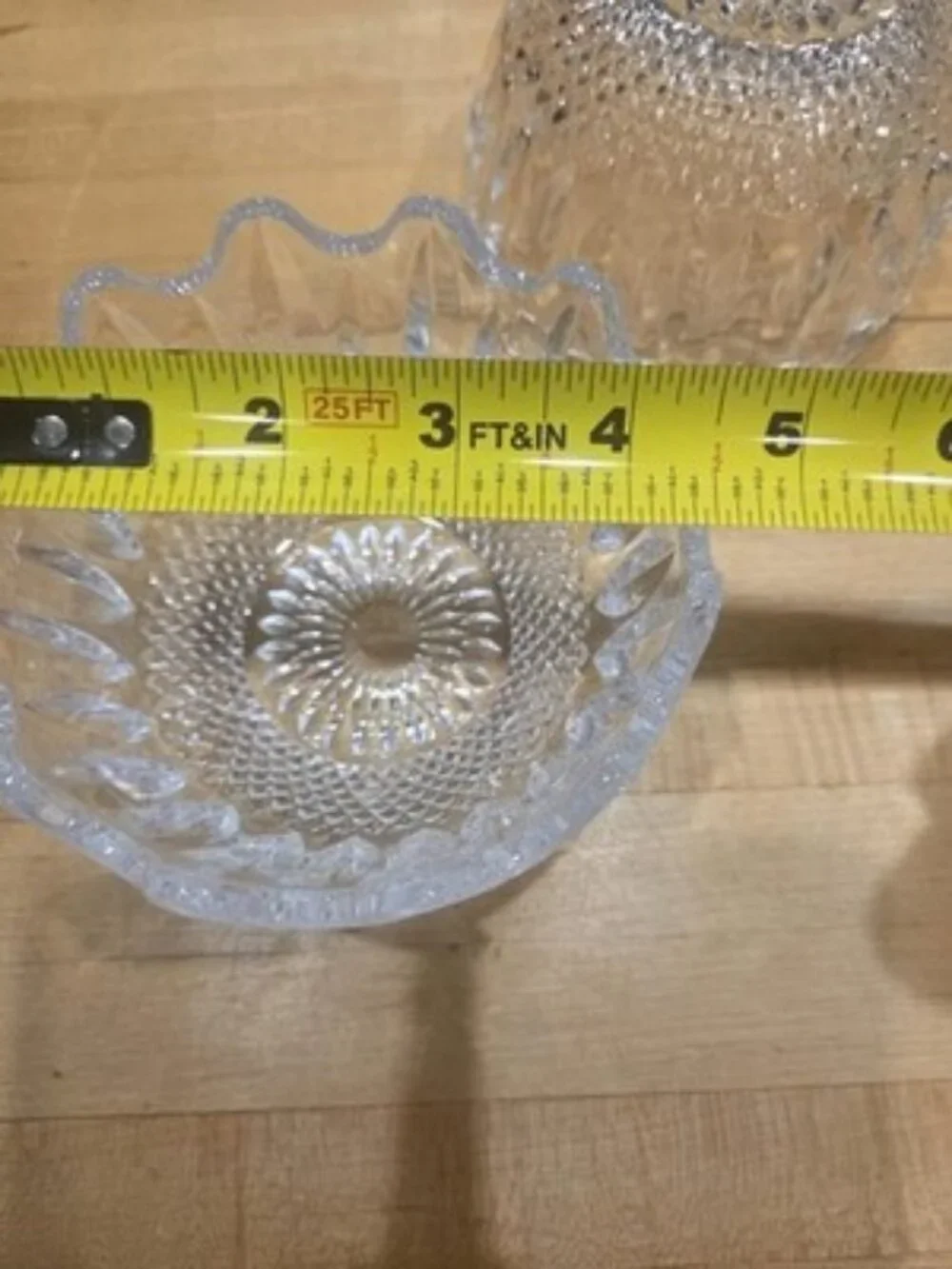 Vintage 24% Lead Crystal Ruffled Dessert Bowls Heavy Starburst Pair Set 2